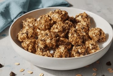 Peanut Butter Oatmeal Chocolate Chip Energy Bites Recipe